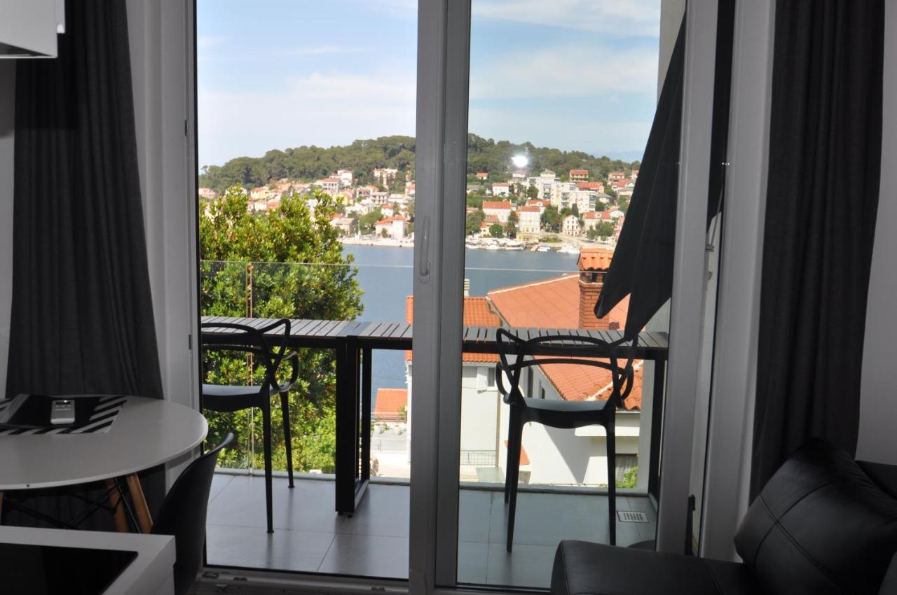 Design apartments 3&4 Mali Lošinj Buitenkant foto