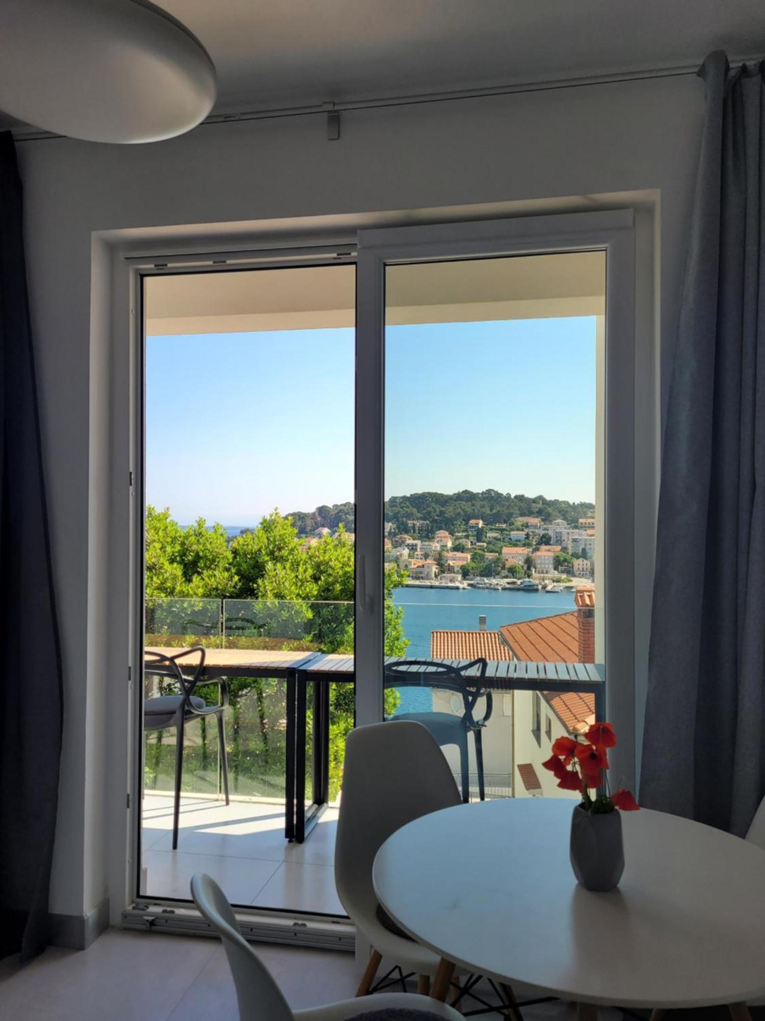 Design apartments 3&4 Mali Lošinj Buitenkant foto